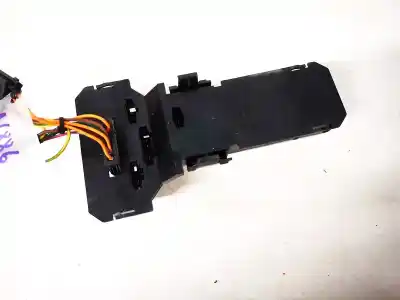 Pièce détachée automobile d'occasion support de lampe pour volkswagen passat variant (3b5) 1.9 tdi références oem iam 3b9945257  