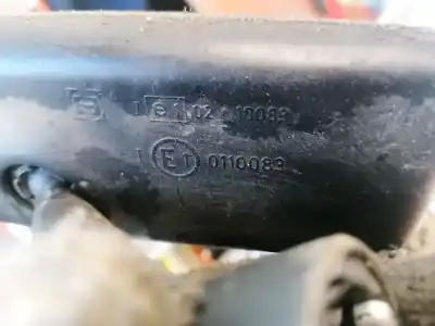 Pezzo di ricambio per auto di seconda mano specchio interno per ford galaxy (vx) 1.9 tdi cat riferimenti oem iam e10110083  