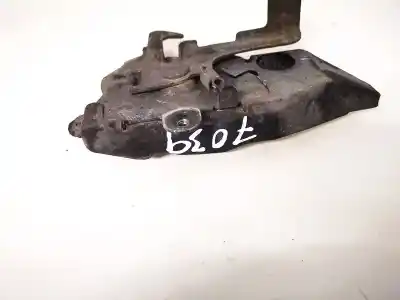 Second-hand car spare part bonnet lock for toyota corolla (e11) 2.0 d-4d linea sol oem iam references   