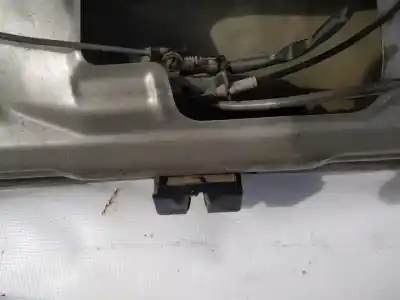 Second-hand car spare part trunk lock for toyota corolla (e11) 2.0 d-4d linea sol oem iam references   