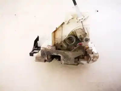 Автозапчастина б/у замок дверей заднього лівого для ford focus turnier (cak) 2.0 16v cat посилання на oem iam xs41a26413ag  xs41-a26413-ag