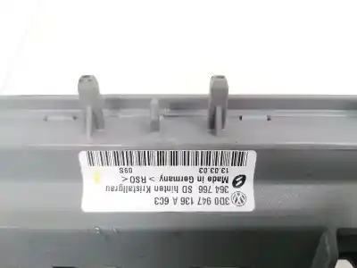 Автозапчасти б/у внутренний свет за volkswagen phaeton (3d2/3d8) 3.2 v6 24v ссылки oem iam 3d0947136a  