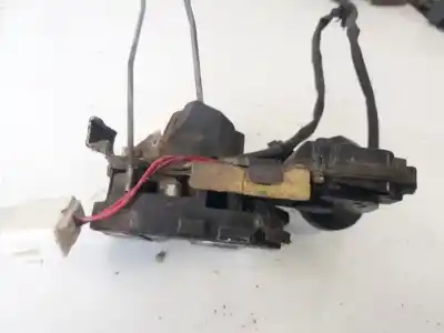 Автозапчасти б/у замок задней правой двери за mazda premacy (cp) 2.0 turbodiesel ссылки oem iam   