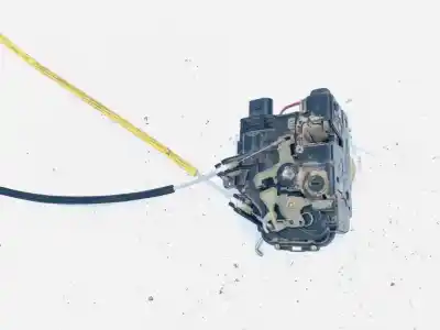 Автозапчастина б/у замок дверей заднього лівого для audi a6 avant (4b5) 2.5 tdi посилання на oem iam   