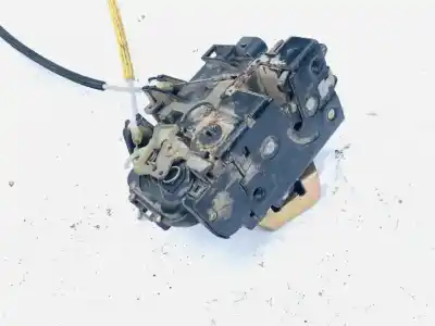 Автозапчастина б/у замок дверей заднього лівого для audi a6 avant (4b5) 2.5 tdi посилання на oem iam   