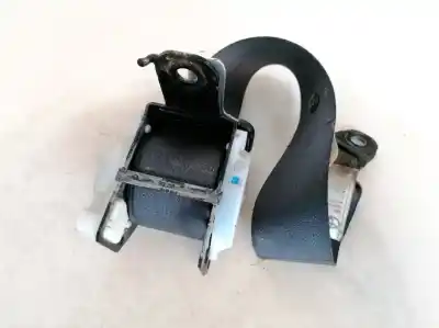 Second-hand car spare part rear left seat belt for toyota corolla (e11) 2.0 d-4d linea sol oem iam references 