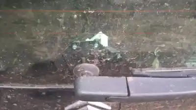 Peça sobressalente para automóvel em segunda mão motor do limpador traseiro por citroen c2 1.1 referências oem iam 
