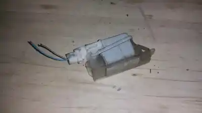Recambio de automóvil de segunda mano de PILOTO MATRICULA, Lámpara-piloto de matrícula para RENAULT CLIO, 1990.05 - 1998.09  referencias OEM IAM 7700796163  