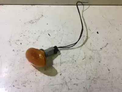 Peça sobressalente para automóvel em segunda mão farolim do lado direito por chevrolet matiz 0.8 cat referências oem iam 1048197