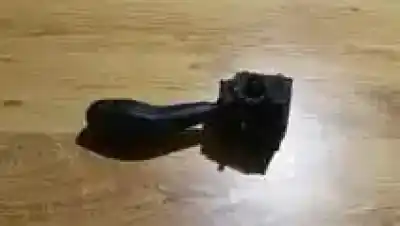 Second-hand car spare part INDICATOR SWITCH for BMW 3-SERIES, E46 1998.02 - 2002.06  OEM IAM references 8363662H  0110400024