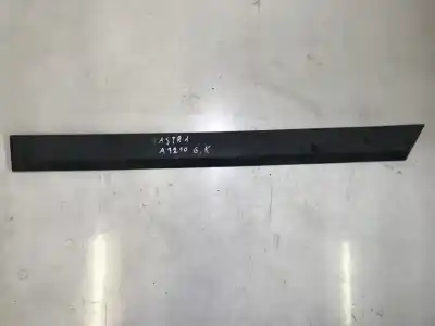 Peça sobressalente para automóvel em segunda mão plásticos por opel astra h (a04) 1.8 (l48) referências oem iam 24461074
