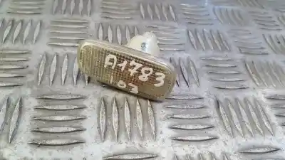 Peça sobressalente para automóvel em segunda mão farolim do lado direito por fiat stilo (192) 1.2 16v referências oem iam e130294