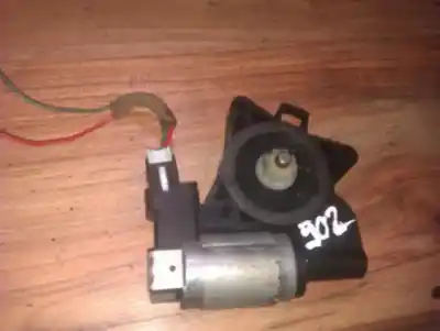 Pezzo di ricambio per auto di seconda mano motore alzacristalli anteriore sinistro per mazda 2 (dy) 1.4 riferimenti oem iam 