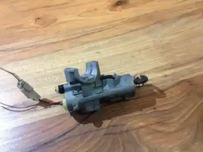 Second-hand car spare part IGNITION SWITCH for MAZDA 323 F V (BA)  OEM IAM references SL17  