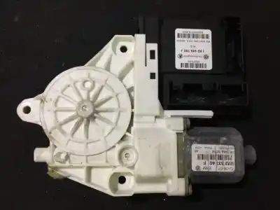 Second-hand car spare part right front window motor for citroen c4 i (lc_) 1.4 16v oem iam references 0130822229 Second-hand car spare part right front window motor for citroen c4 i (lc_) 1.4 16v oem iam references 0130822229