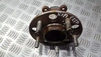 Pezzo di ricambio per auto di seconda mano snodo posteriore sinistro per kia ceed sportswagon (ed) 1.6 active riferimenti oem iam 