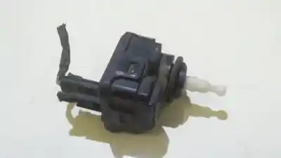 Pezzo di ricambio per auto di seconda mano Motore Regolazione Fari per OPEL CORSA E (X15) 1.4 (08 68) Riferimenti OEM IAM 00728232  007282-32