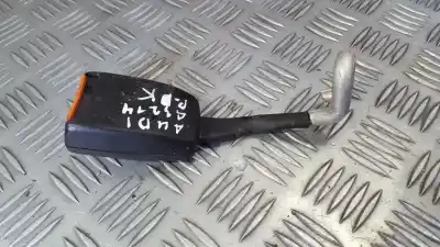 Автозапчастина б/у лівий задній гачок для audi 80 avant 2.0 посилання на oem iam 8a9857740a