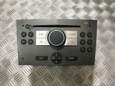 Second-hand car spare part audio system / radio cd for opel zafira b 1.6 16v oem iam references 13190856
