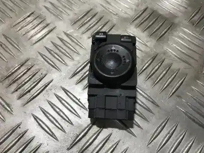 Pezzo di ricambio per auto di seconda mano Controllo Specchio per VOLKSWAGEN PASSAT VARIANT (3B5) 1.9 TDI Riferimenti OEM IAM 3B1959565B  