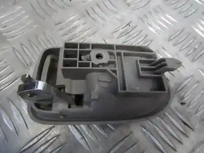 Автозапчасти б/у левая задняя внутренняя ручка за mazda premacy (cp) 2.0 turbodiesel ссылки oem iam   
