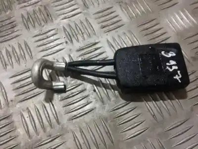Автозапчастина б/у задній правий гачок для volkswagen passat variant (3b5) 1.9 tdi посилання на oem iam 3b0857740