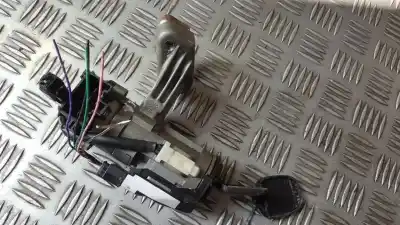 Peça sobressalente para automóvel em segunda mão comutador de ignição por toyota corolla (e12) 1.8 t sport berlina referências oem iam 45020024