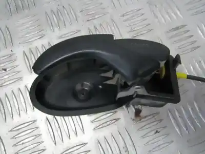 Second-hand car spare part interior left front handle for ford focus turnier (cak) 1.8 tdci cat oem iam references 2m5va22601aa Second-hand car spare part interior left front handle for ford focus turnier (cak) 1.8 tdci cat oem iam references 2m5va22601aa