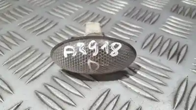 Peça sobressalente para automóvel em segunda mão farolim do lado direito por peugeot 206 1.9 d -wjy referências oem iam 