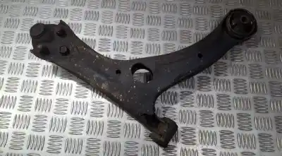 Second-hand car spare part front left lower suspension arm for toyota corolla (e12) 2.0 d-4d sol berlina oem iam references   