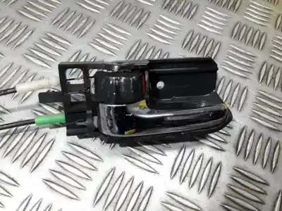 Second-hand car spare part interior left rear handle for toyota corolla (e11) 2.0 d-4d linea sol oem iam references 