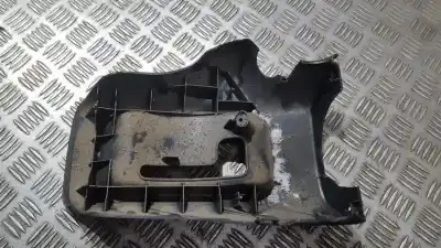 Pezzo di ricambio per auto di seconda mano plastica per toyota corolla (e11) 2.0 d-4d linea sol riferimenti oem iam 4528713020  45287-13020