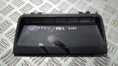 Second-hand car spare part central brake light for toyota avensis 2.0 d-4d oem iam references 8100605010