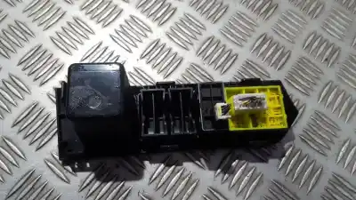 Second-hand car spare part rearview side mirror switch for nissan note (e11e) 1.6 16v cat oem iam references 684859u000  p10971