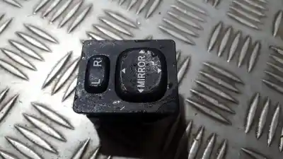 Pezzo di ricambio per auto di seconda mano Controllo Specchio per TOYOTA RAV 4 (A2) 2.0 D-4D Executive 4X4 (2003->) Riferimenti OEM IAM 183574  