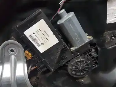 Автозапчасти б/у мотор заднего левого стекла за porsche cayenne, 2002.01 - 2010.06 3.2l 184kw 2003 - 2007 ссылки oem iam 7l0959795