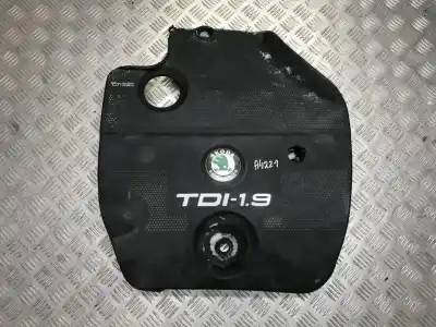 Pièce détachée automobile d'occasion COUVERT DE MOTEUR pour SKODA OCTAVIA COMBI (1U5)  Références OEM IAM 038103925E  012784A, 054276E