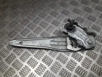 Peça sobressalente para automóvel em segunda mão elevador de vidros traseiro direito por toyota corolla (e11) 2.0 d-4d linea sol referências oem iam 