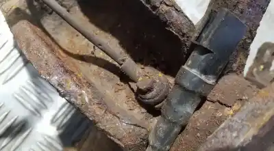 Peça sobressalente para automóvel em segunda mão sensor abs por ford focus turnier (cb4) 1.6 16v cat referências oem iam 