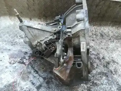 Pezzo di ricambio per auto di seconda mano riduttore per nissan note (e11e) 1.4 cat riferimenti oem iam 8200247902  cejhqcg