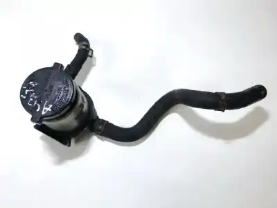 Second-hand car spare part power steering fluid tank for toyota corolla (e11) 2.0 d-4d linea sol oem iam references 