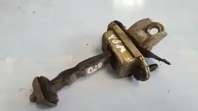 Second-hand car spare part hinge for ford focus turnier (cak) 1.8 tddi turbodiesel cat oem iam references    Second-hand car spare part hinge for ford focus turnier (cak) 1.8 tddi turbodiesel cat oem iam references