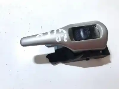 Автозапчастина б/у усередині передня права ручка для TOYOTA AURIS, I E15 2006.10 - 2012.10 1.6L 91KW DUAL VVT-I 2006.10 - 2012.10 Посилання на OEM IAM   