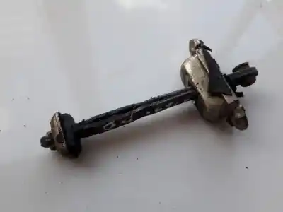 Second-hand car spare part hinge for kia clarus 2.0 cat oem iam references 