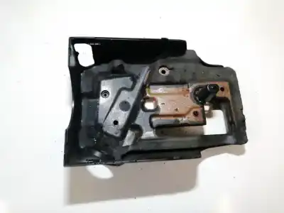 Pezzo di ricambio per auto di seconda mano plastica per ford focus turnier (cb4) 1.6 16v cat riferimenti oem iam   