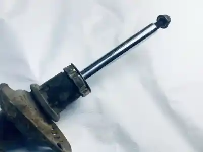 Автозапчастина б/у передній правий амортизатор для volkswagen jetta (1k2) 1.6 16v fsi посилання на oem iam 1k0400039  