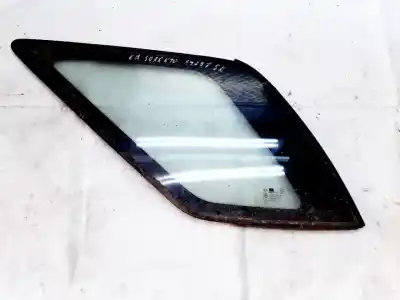Second-hand car spare part left rear triangle quarter glass for kia sorento 2.5 crdi ex oem iam references 