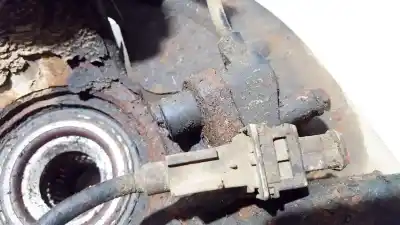 Pezzo di ricambio per auto di seconda mano sensore abs per peugeot 607 (s1) 2.2 hdi fap cat riferimenti oem iam 0265006544
