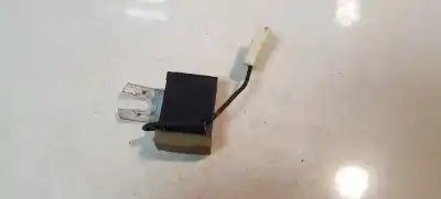 Peça sobressalente para automóvel em segunda mão sensor por toyota rav 4 (a2) 2.0 d-4d 4wd referências oem iam 9098005347