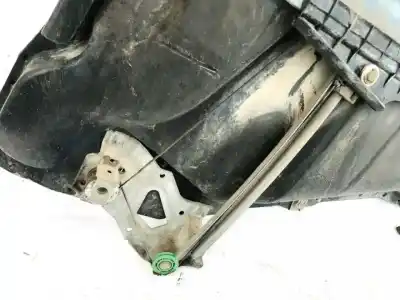 Second-hand car spare part rear left window regulator for audi 80 (811/813) 1.8 oem iam references 